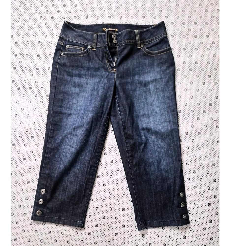 Ann Taylor Curvy Fit Lindsay Waist Dark Wash Cropped Jeans Size 8 Button Detail
